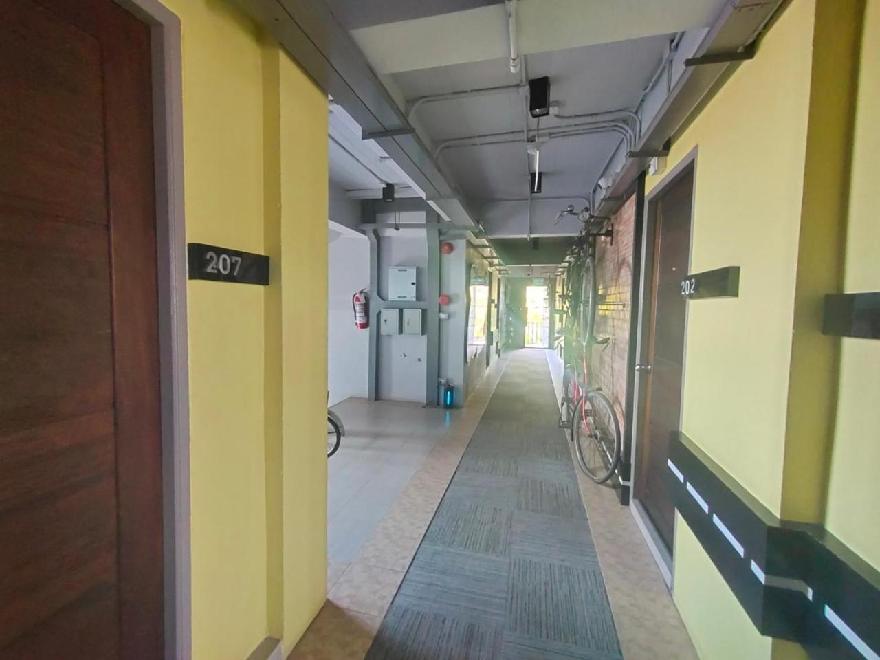 Qoo Hotel Μπούρι Ραμ Εξωτερικό φωτογραφία