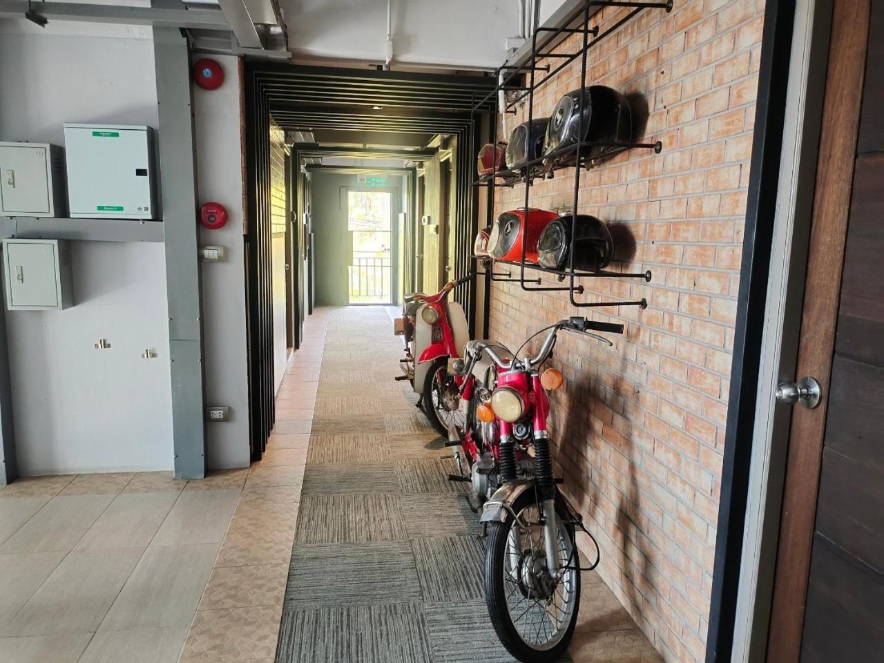 Qoo Hotel Μπούρι Ραμ Εξωτερικό φωτογραφία