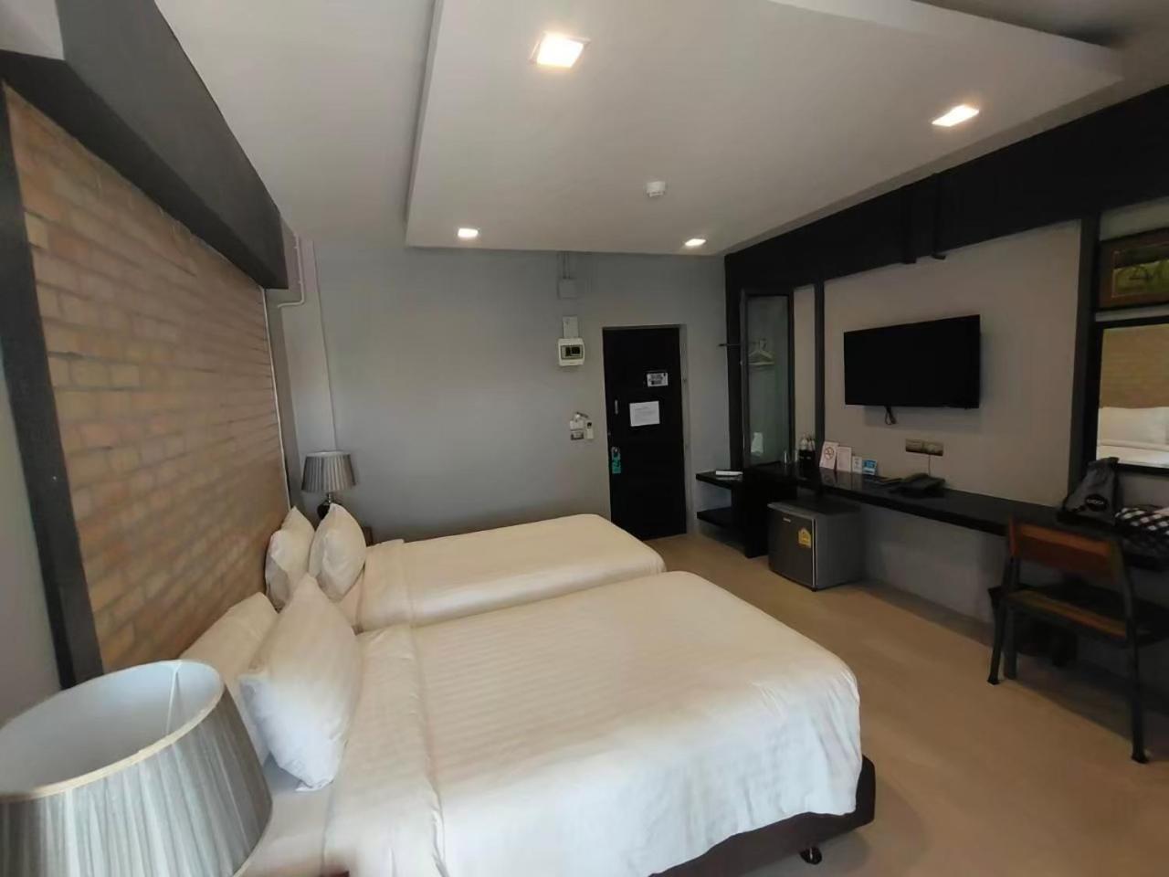 Qoo Hotel Μπούρι Ραμ Εξωτερικό φωτογραφία