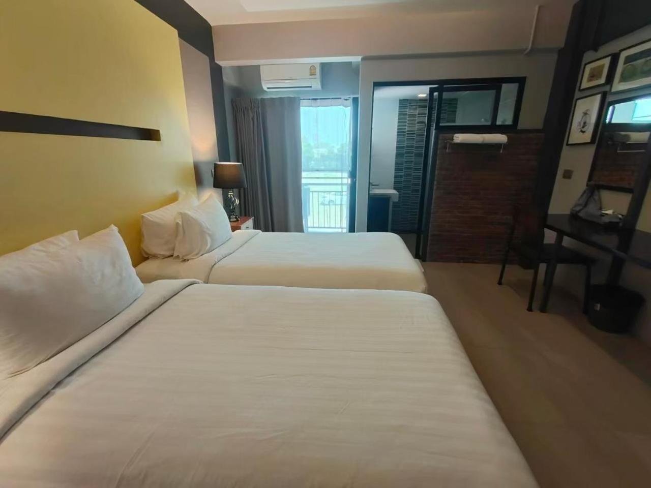 Qoo Hotel Μπούρι Ραμ Εξωτερικό φωτογραφία